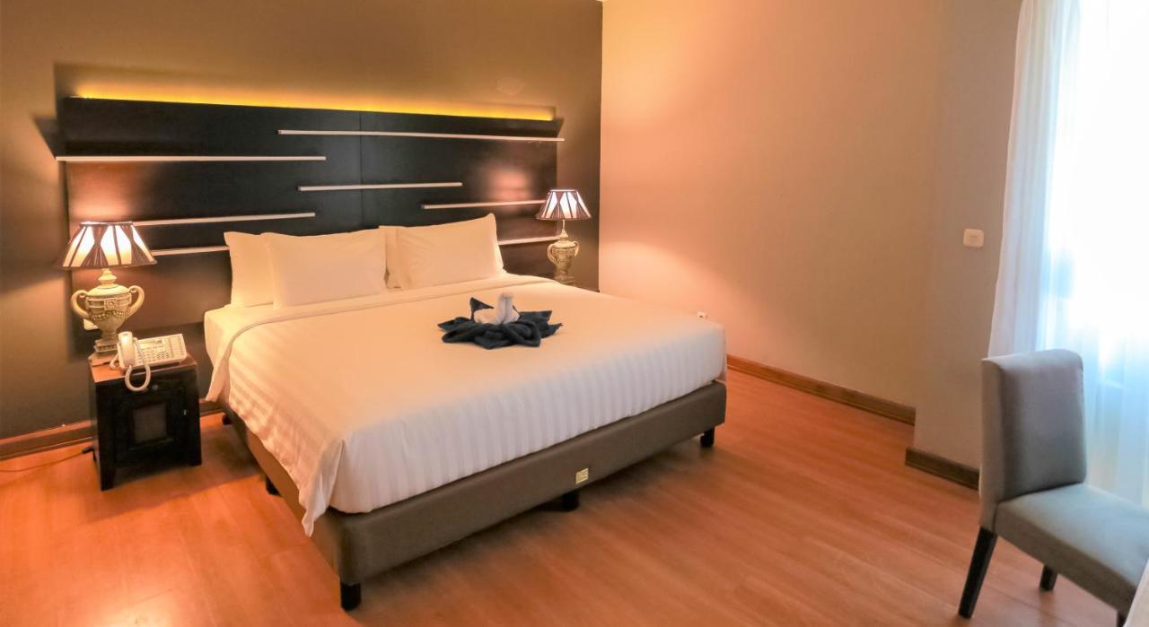 Madina Inn Yogyakarta Luaran gambar
