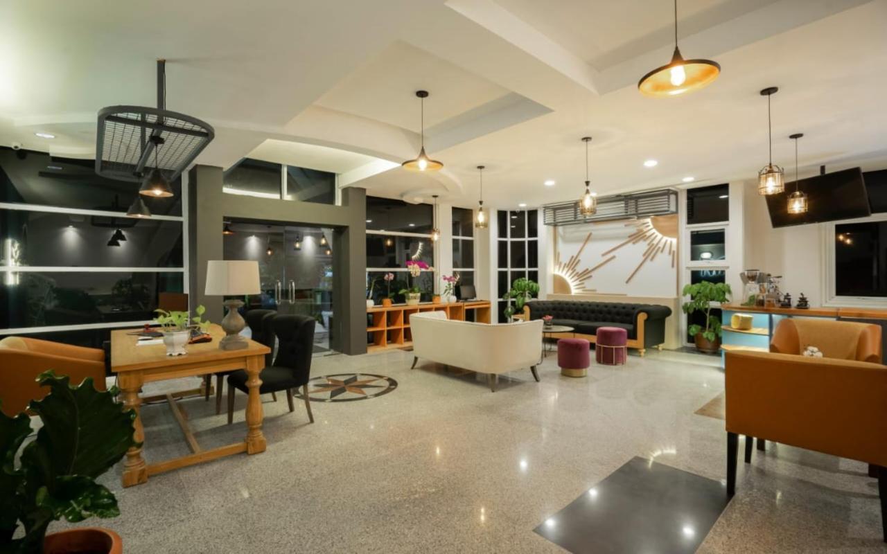 Madina Inn Yogyakarta Luaran gambar