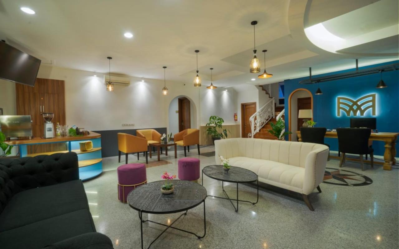 Madina Inn Yogyakarta Luaran gambar