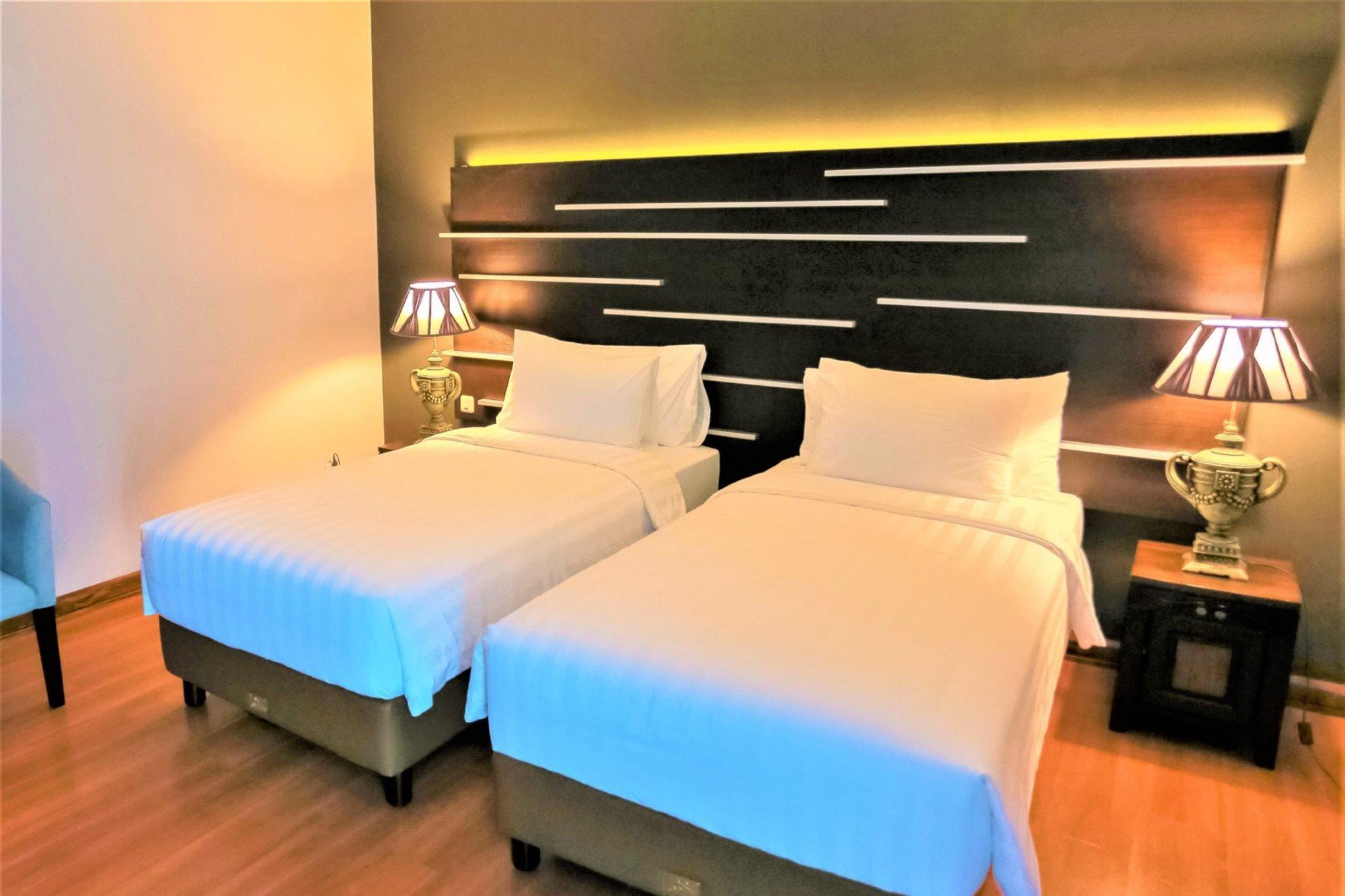Madina Inn Yogyakarta Luaran gambar