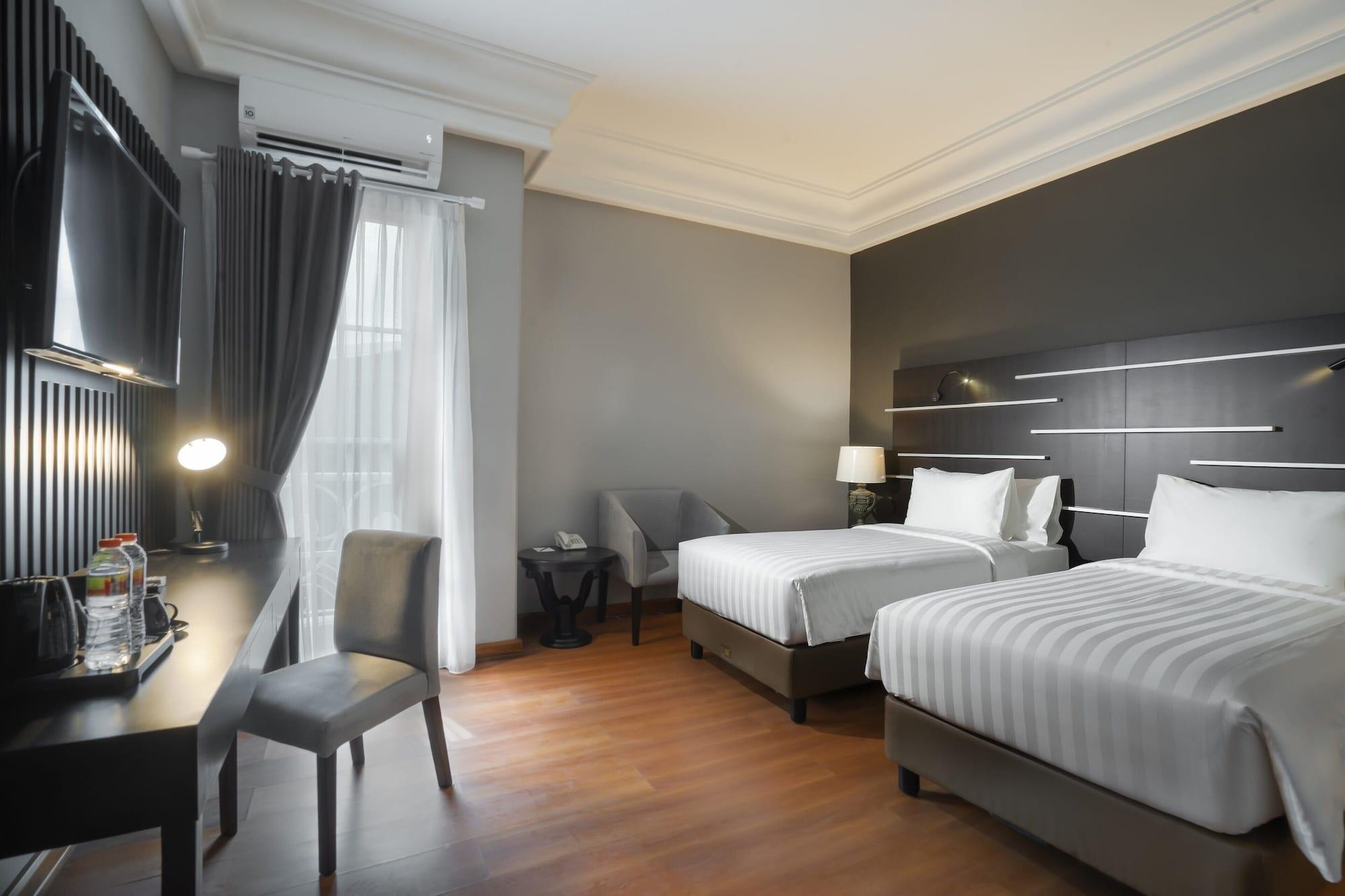 Madina Inn Yogyakarta Luaran gambar