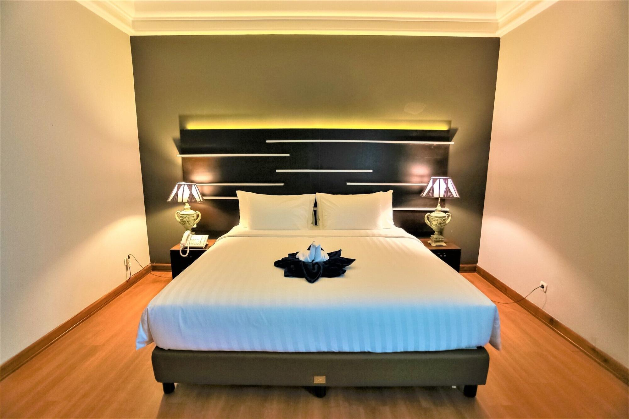 Madina Inn Yogyakarta Luaran gambar